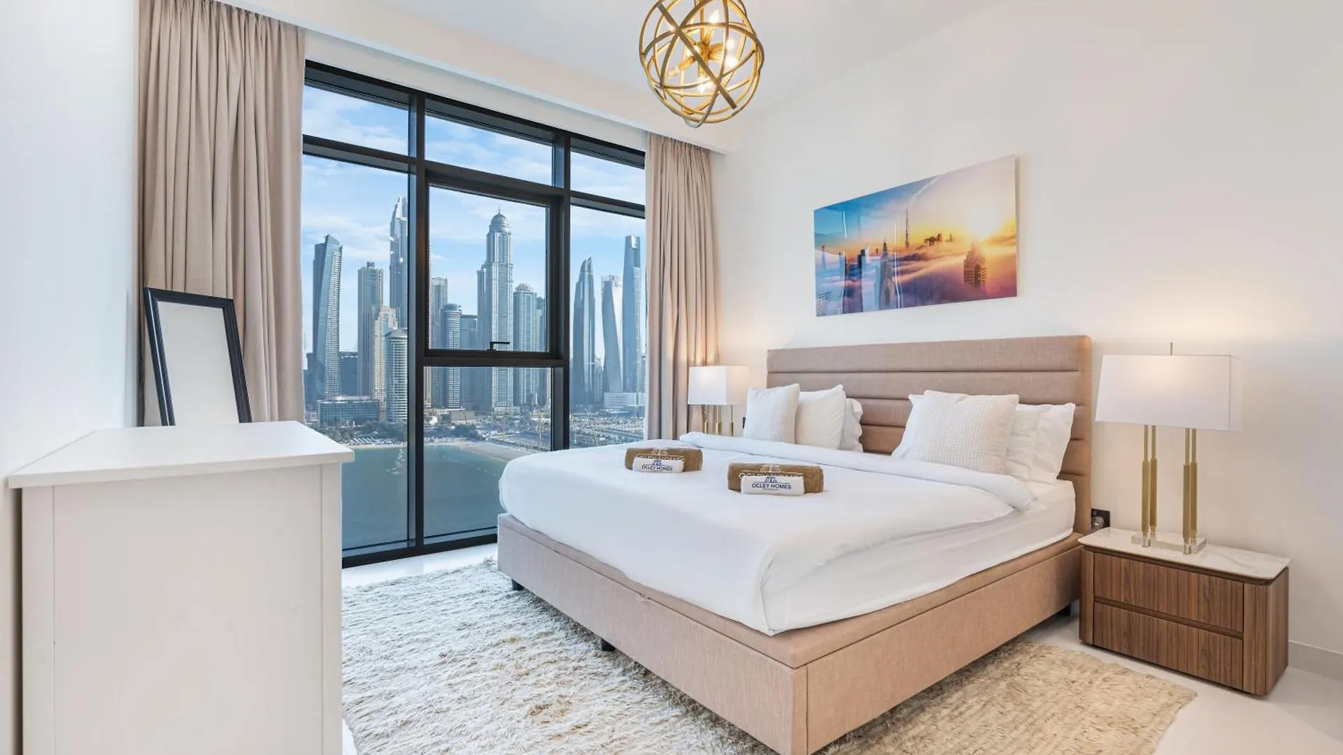 Apartment Contemporary Home With Private Beach Dubai