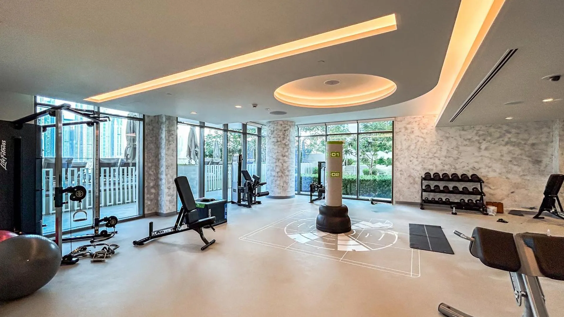Apartment Contemporary Home With Private Beach Dubai United Arab Emirates
